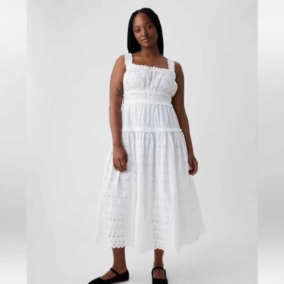 DÔEN x Gap Eyelet Dress in White - Picture 1 of 16